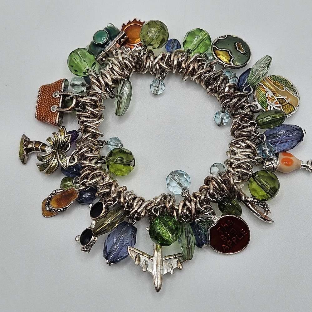 VINTAGE Liz Claiborne Silver Tone Travel Charm Stretch Bracelet Airplane Beach
